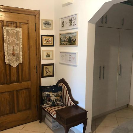 Apartament Cu 3 Camere La Poala Muntilor Fagaras Victoria  Exteriör bild